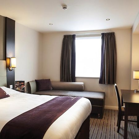 Premier Inn Dundee Centre Bagian luar foto
