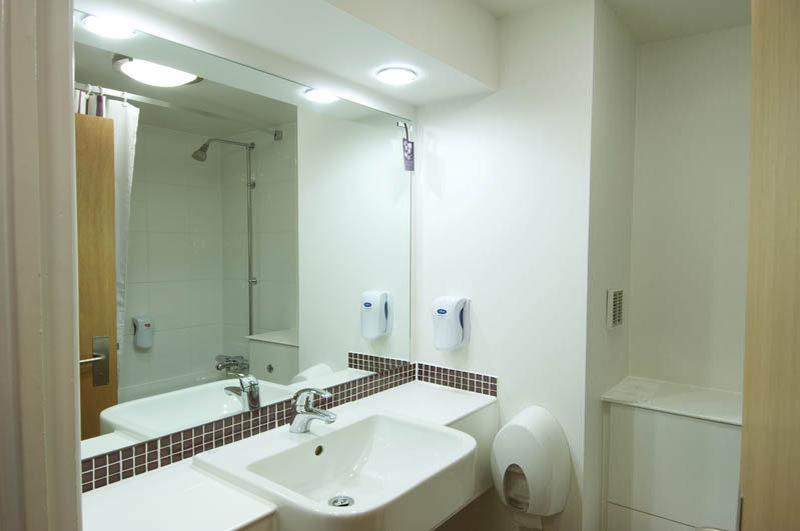 Premier Inn Dundee Centre Bagian luar foto
