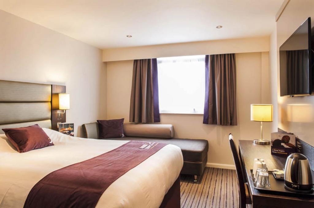 Premier Inn Dundee Centre Bagian luar foto