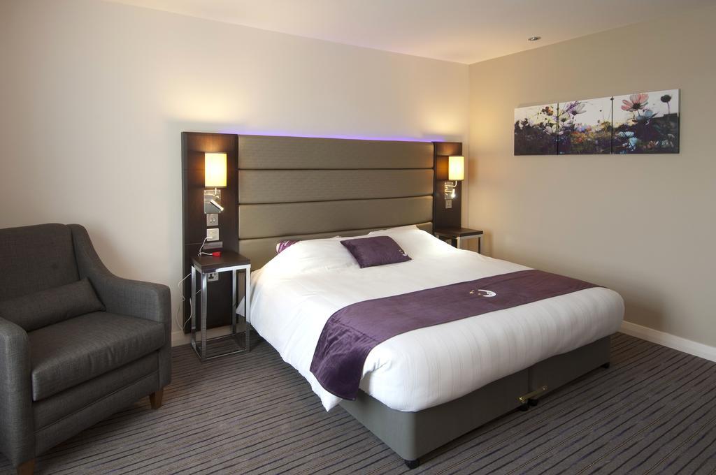 Premier Inn Dundee Centre Bagian luar foto