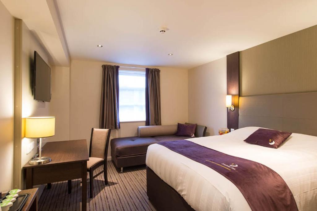 Premier Inn Dundee Centre Bagian luar foto